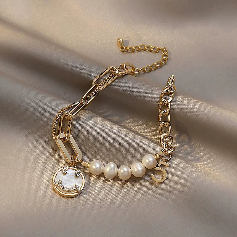 Women's Copper Geometric Freshwater Pearl Bracelet