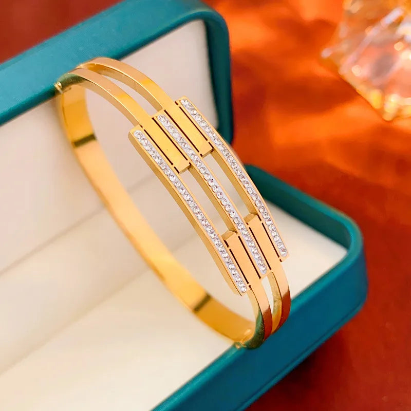 Glamorous Geometric Bangle – 18K Gold Plated Stainless Steel with Rhinestones