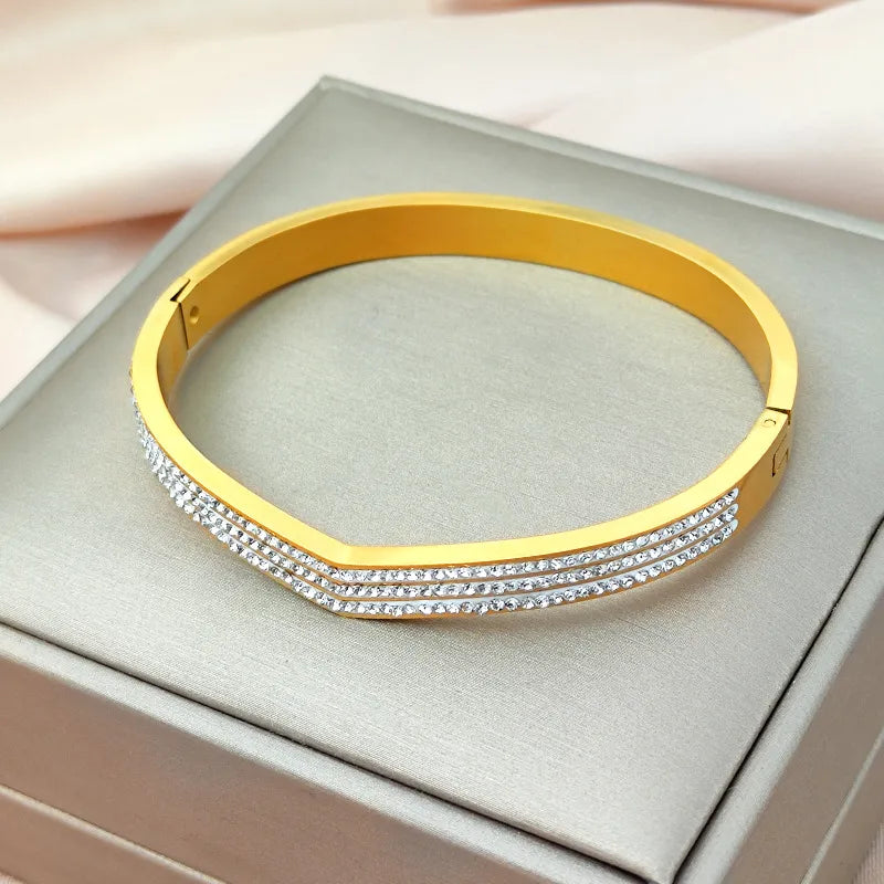 Glamorous Geometric Bangle – 18K Gold Plated Stainless Steel with Rhinestones