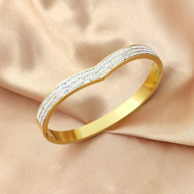 Glamorous Geometric Bangle – 18K Gold Plated Stainless Steel with Rhinestones