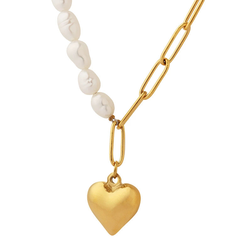 Women’s Geometric Heart Freshwater Pearl Necklace