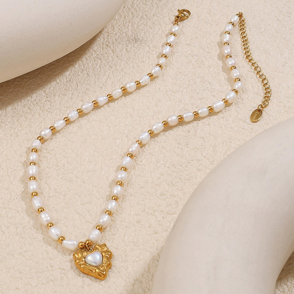 Minimalist Freshwater Pearl Beaded Women’s Necklace