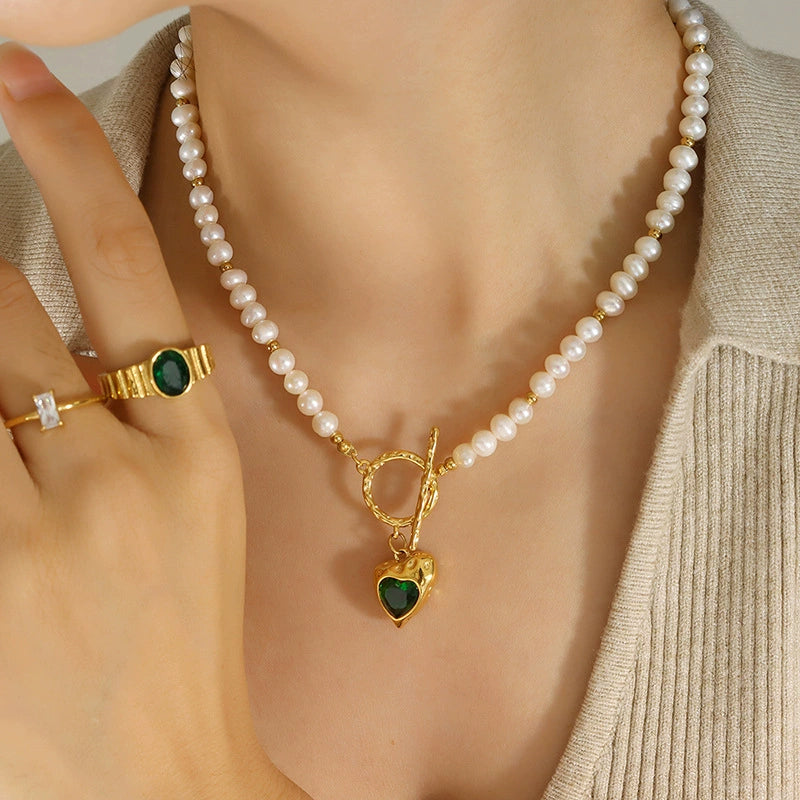 Women’s Light Luxury Geometric Heart Zircon Pendant Necklace