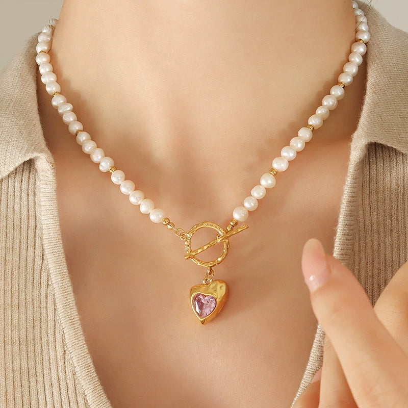 Women’s Light Luxury Geometric Heart Zircon Pendant Necklace