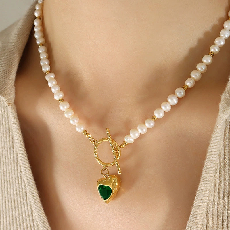 Women’s Light Luxury Geometric Heart Zircon Pendant Necklace